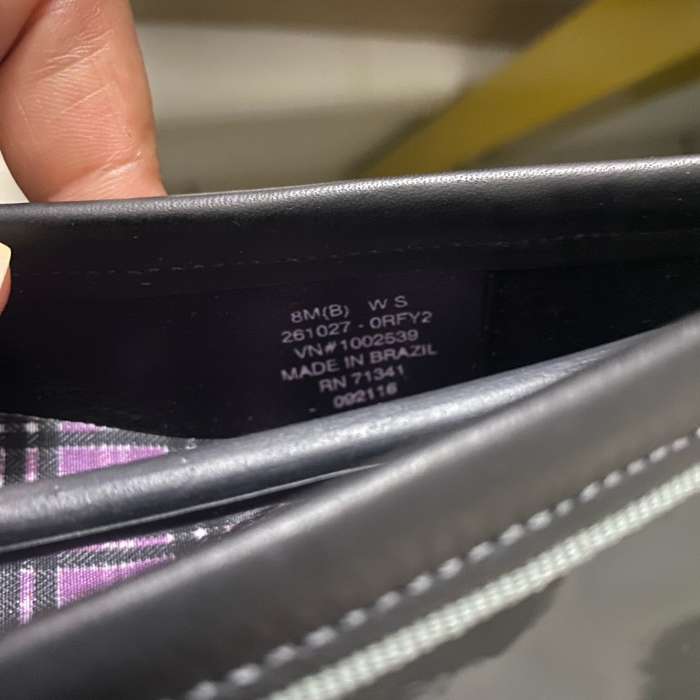 L.L. Bean Black Patent Leather Coastal Rain Skimmers, NIB, size 8M, $55 - Picture 7 of 7